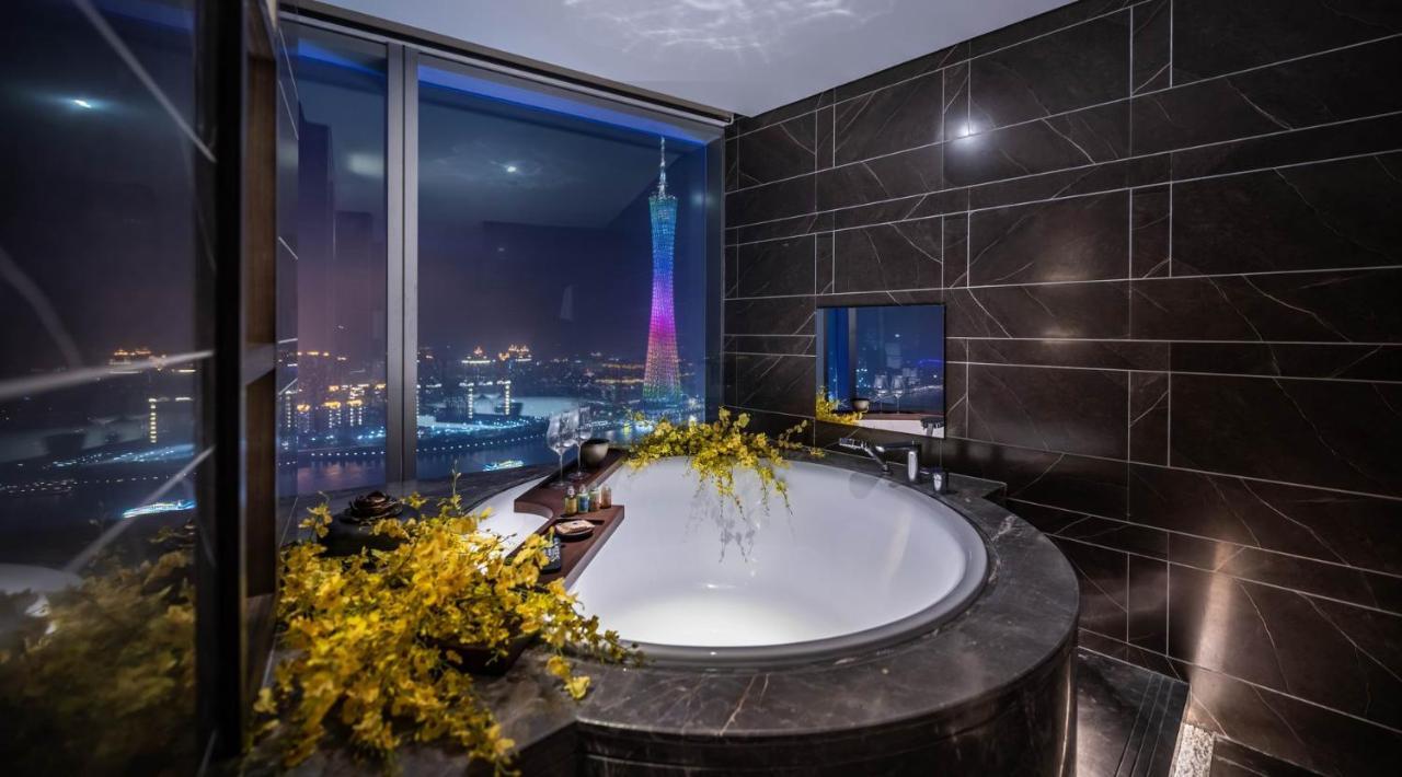 Guangzhou Elegant Hotel Exterior photo